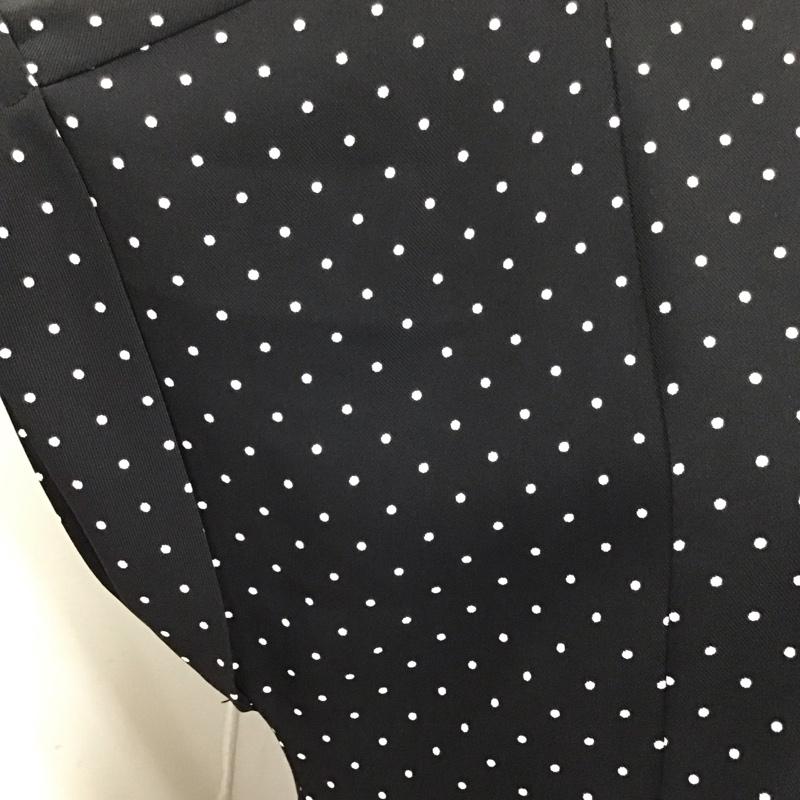 アデイインザライフ ユナイテッドアローズ A day in the life UNITED ARROWS ワンピース ロングスカート 6326-699-0493 プリーツ スキッパーシャツワンピース FREE ドット 紺 / ネイビー / X 白 / ホワイト / レディース USED 古着 中古 10114423
