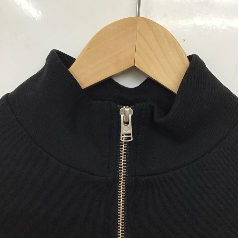 フレッドペリー FRED PERRY トレーナー 長袖 長袖トレーナー スウェット スタンドネック プルオーバー L ロゴ、文字 黒 / ブラック / メンズ USED 古着 中古 10129883