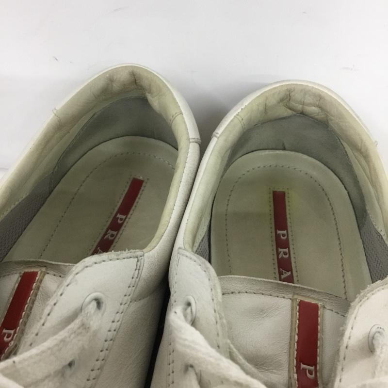 プラダ PRADA スニーカー スニーカー 4E 2860 8 レザー FREE ロゴ、文字 白 / ホワイト / メンズ USED 古着 中古 10149821