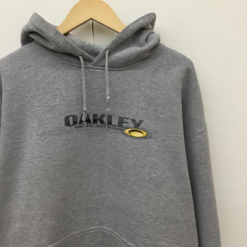 オークリー OAKLEY パーカー 長袖 M ロゴ、文字 灰 / グレー / メンズ USED 古着 中古 10137470