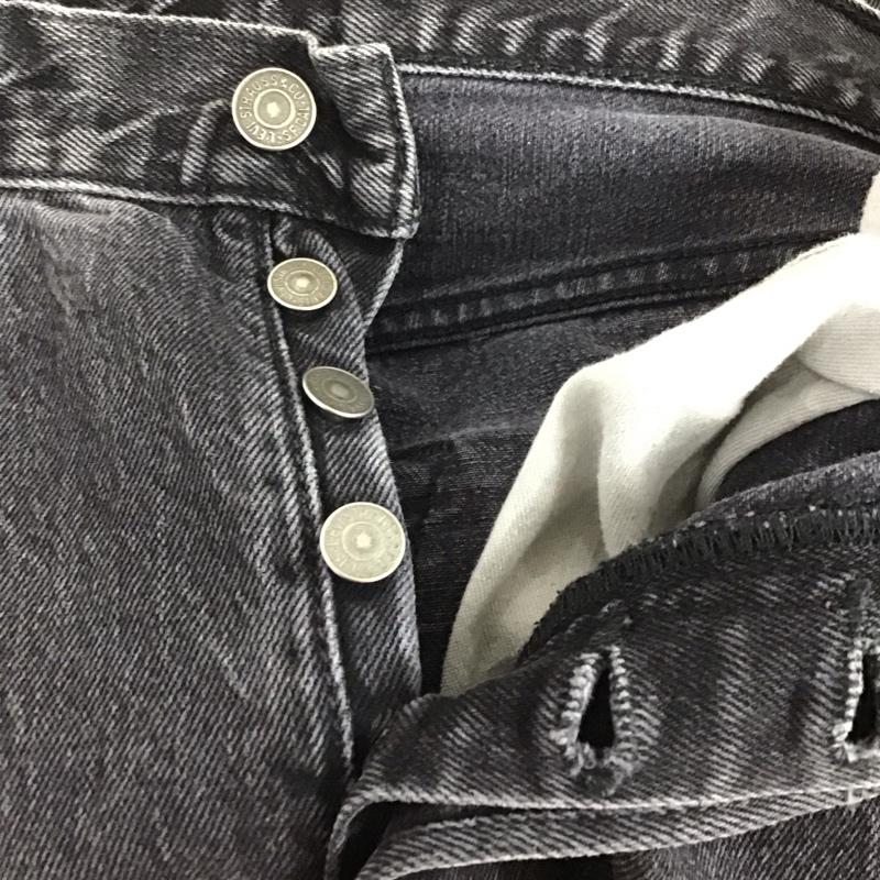 リーバイス Levi s パンツ デニム、ジーンズ 33インチ 無地 黒 / ブラック / メンズ USED 古着 中古 10129921