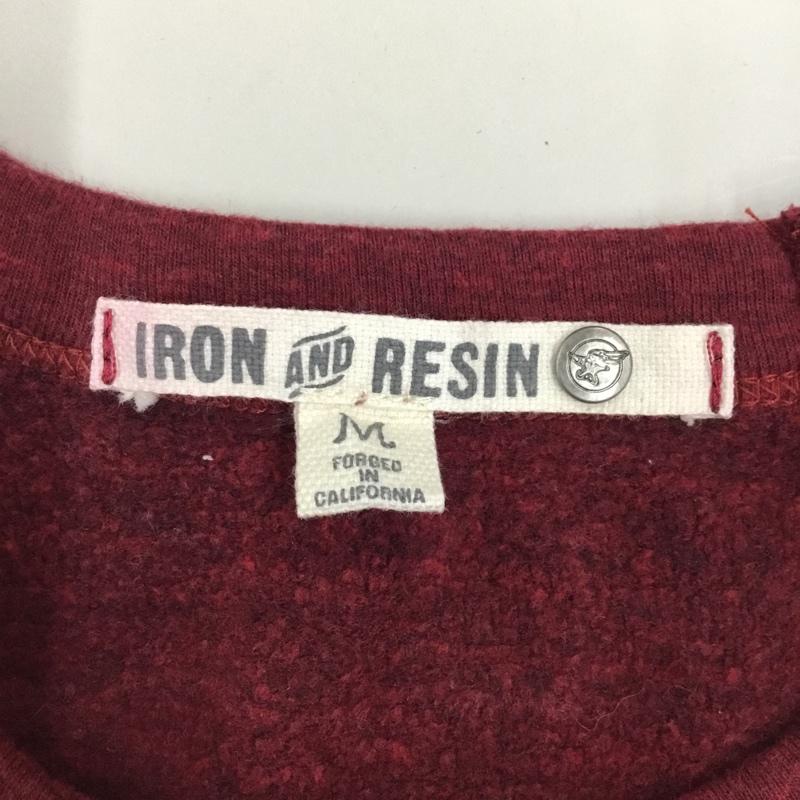 アイロンアンドレジン IRON & RESIN トレーナー 長袖 長袖スウェット 長袖トレーナー リブカットソー 長袖カットソー プリントトレーナー M ロゴ、文字 えんじ / ワインレッド / メンズ USED 古着 中古 10108279