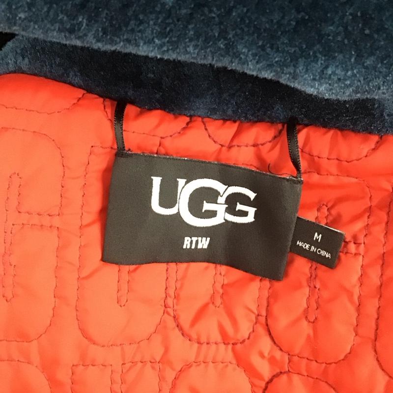 アグ UGG ジャケット、上着 ジャケット、ブレザー 1119483 Kairo Faux Fur Jacket リバーシブルジャケット M ロゴ、文字 青 / ブルー / X 赤 / レッド / X 黒 / ブラック / メンズ USED 古着 中古 10111851