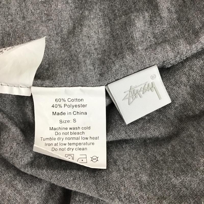 ステューシー STUSSY ワンピース ひざ丈スカート 半袖ワンピース クルーネックワンピース タイトワンピース S ロゴ、文字 灰 / グレー / レディース USED 古着 中古 10119471
