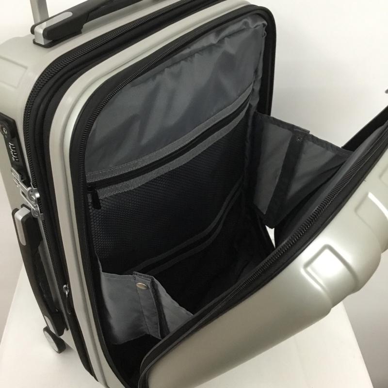 デルセー DELSEY スーツケース、トランク スーツケース、トランク 00 2073801 機内持ち込み 無地 銀 / シルバー / メンズ USED 古着 中古 10125127