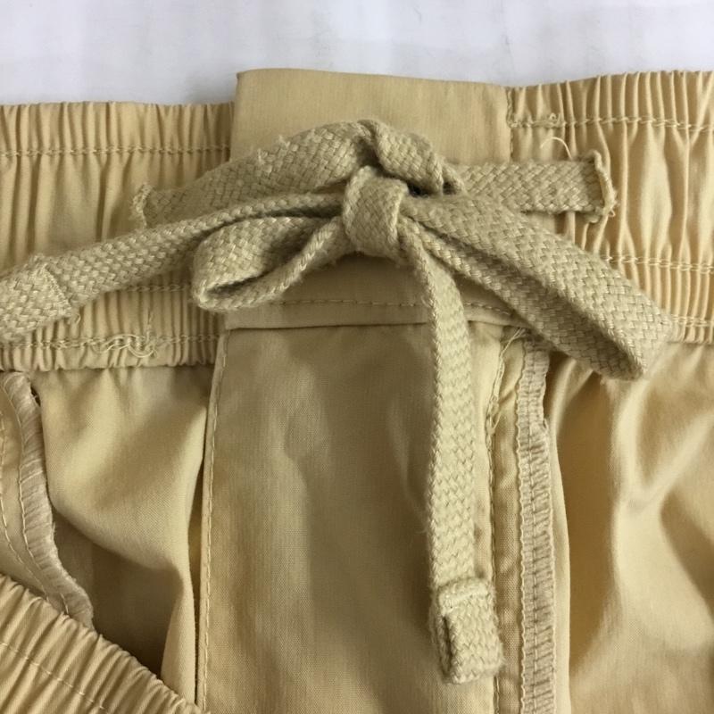 ナイキ NIKE パンツ ショートパンツ DV0533-252 ハーフパンツ スポーツウェア L ワンポイント ベージュ / ベージュ / メンズ USED 古着 中古 10119853