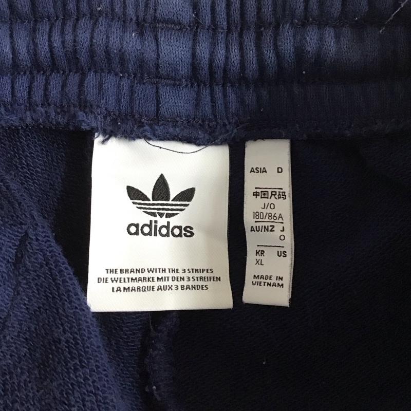 アディダス adidas パンツ ワークパンツ、ペインターパンツ ワイドパンツ カジュアルパンツ ワークパンツ ジャージ ロゴ、文字 紺 / ネイビー /  メンズ USED 古着 中古 10124766