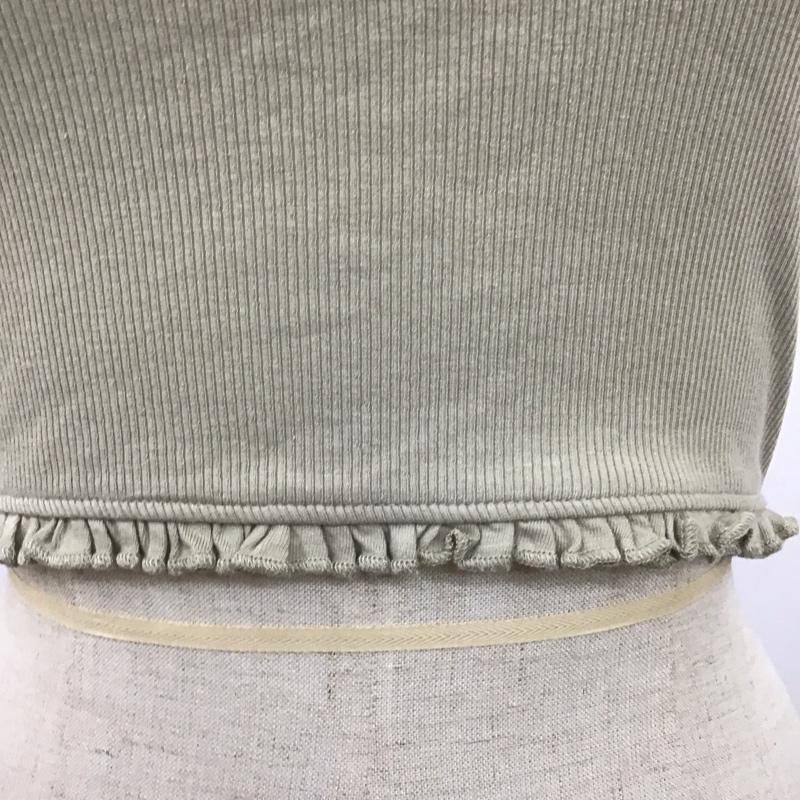 ザラ ZARA タンクトップ タンクトップ 4424 804 806 フリル ショート丈 タグ付き S 無地 カーキ / カーキ / レディース USED 古着 中古 10109648