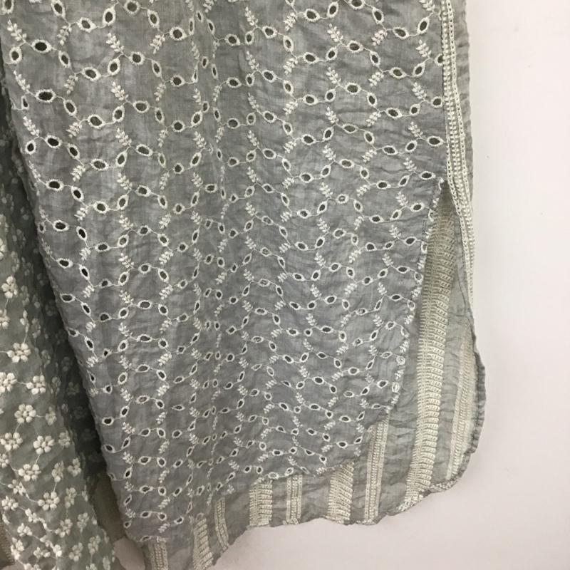 ザラ ZARA ワンピース ロングスカート 長袖シャツワンピース 前空きロングワンピース M 刺繍 X 総柄 白 / ホワイト / X 灰 / グレー / レディース USED 古着 中古 10136025