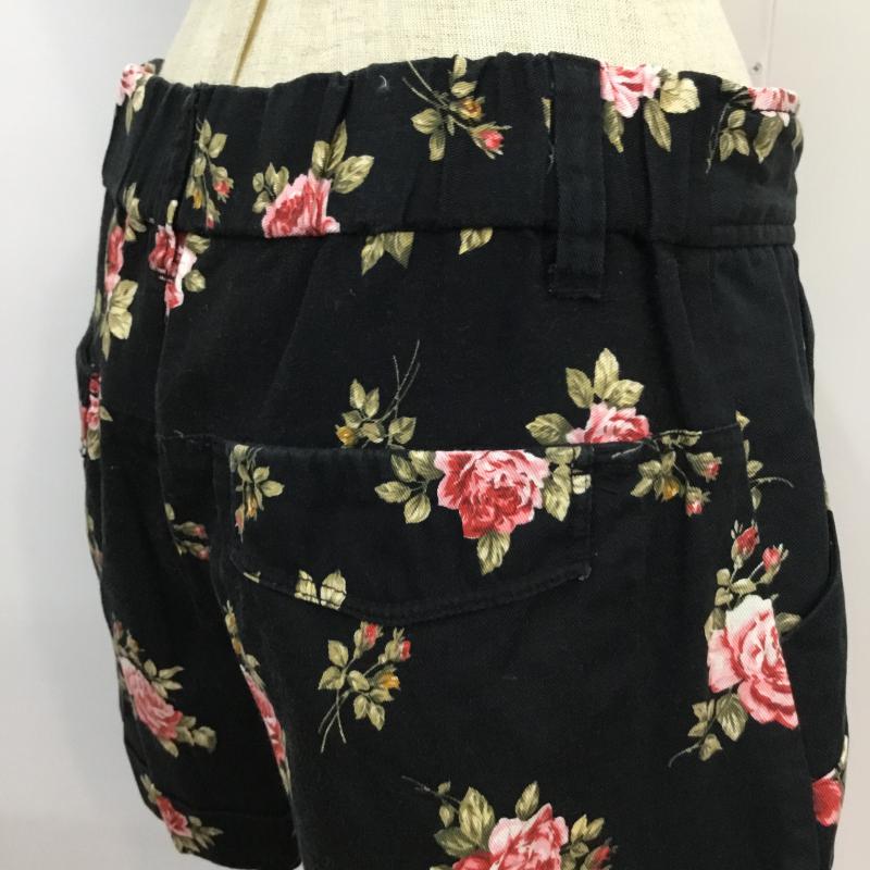 ページボーイ PAGEBOY パンツ ショートパンツ 花柄 総柄 X 花柄 黒 / ブラック / レディース USED 古着 中古 10044913