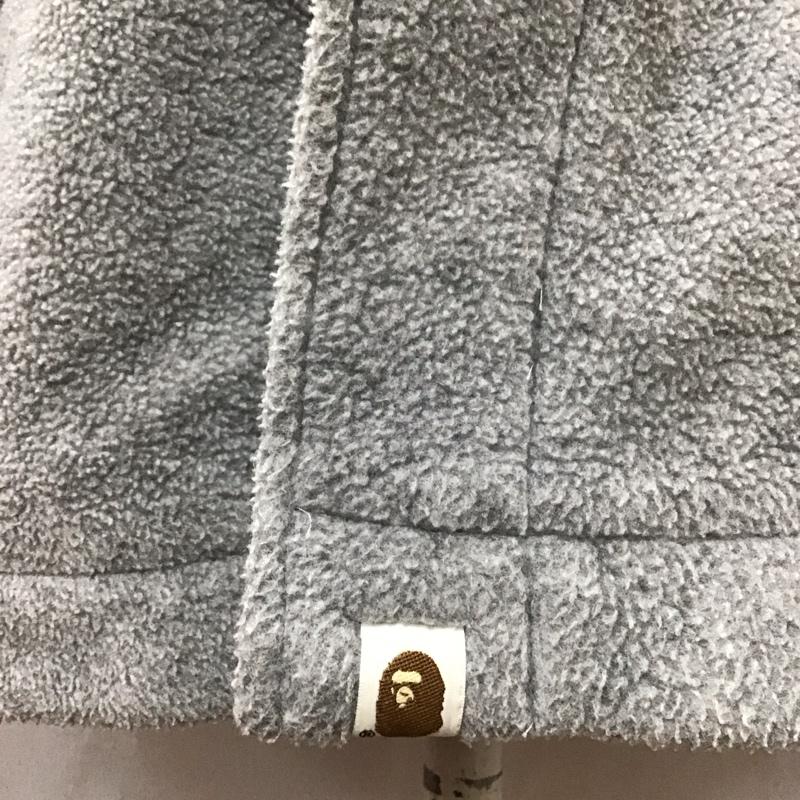 アベイシングエイプ A BATHING APE コート コート一般 XS ロゴ、文字 灰 / グレー / メンズ USED 古着 中古 10114862