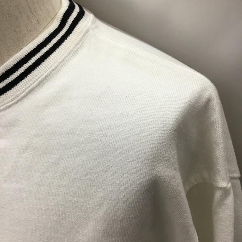 チャンピオン Champion トレーナー 長袖 c3-n425 長袖トレーナー スウェット クルーネック M ロゴ、文字 白 / ホワイト / メンズ USED 古着 中古 10115780