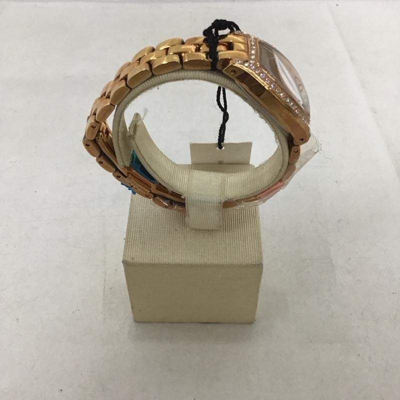 フォリフォリ Folli Follie 腕時計 アナログ(クォーツ式) WF8B026BP 箱有 ロゴ、文字 金 / ゴールド / レディース USED 古着 中古 10134484