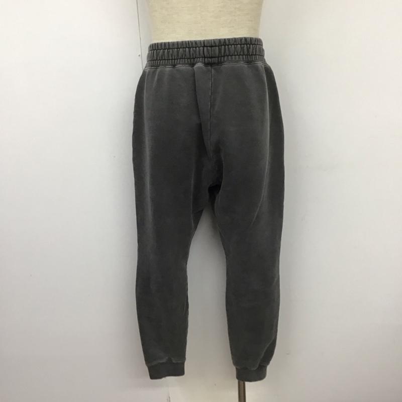 ナイキ NIKE ボトムス ボトムス DV7361-010 Billie Eilish ビリーアイリッシュ スウェットパンツ M ロゴ、文字 チャコールグレー / チャコールグレー / メンズ USED 古着 中古 10109533