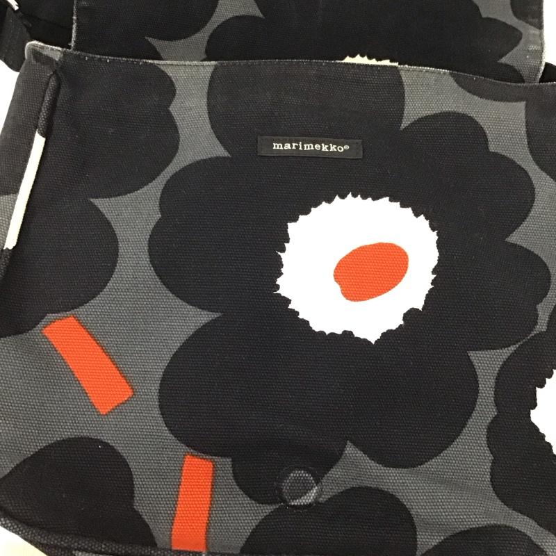 マリメッコ marimekko ショルダーバッグ ショルダーバッグ ウニッコ キャンバス 花柄 マルチカラー / マルチカラー / レディース USED 古着 中古 10123337