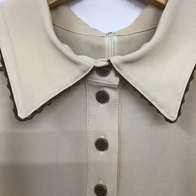 リリー ブラウン Lily Brown ワンピース ひざ丈スカート lwco211008 パイピングミニワンピ 半袖ワンピース 無地 ベージュ / ベージュ /  レディース USED 古着 中古 10133002