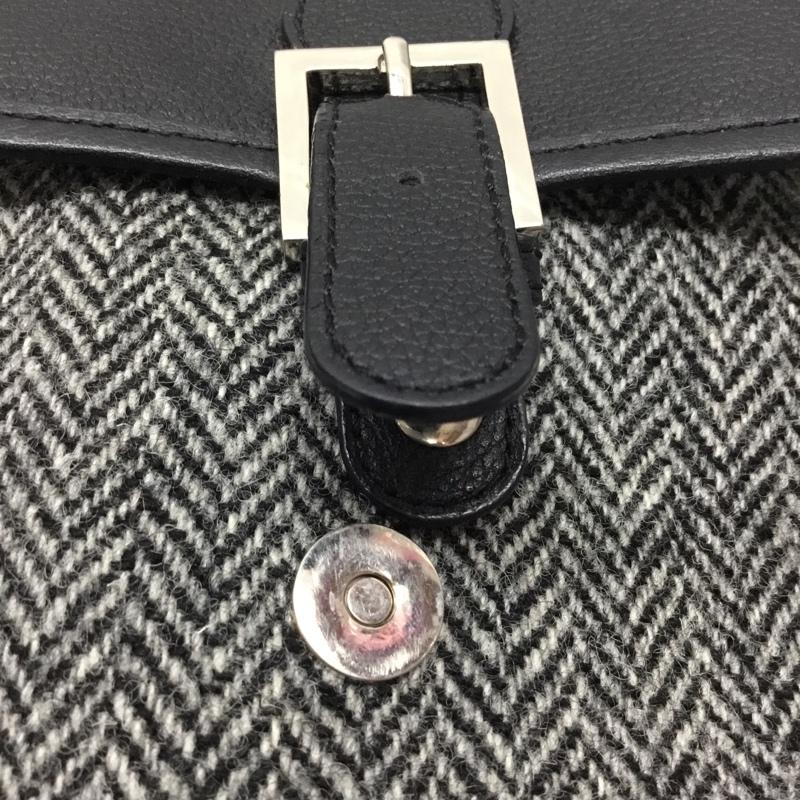 ハリスツイード HARRIS TWEED ショルダーバッグ ショルダーバッグ BRITISH GREEN ミニショルダーバッグ ロゴ、文字 黒 / ブラック / メンズ USED 古着 中古 10113721