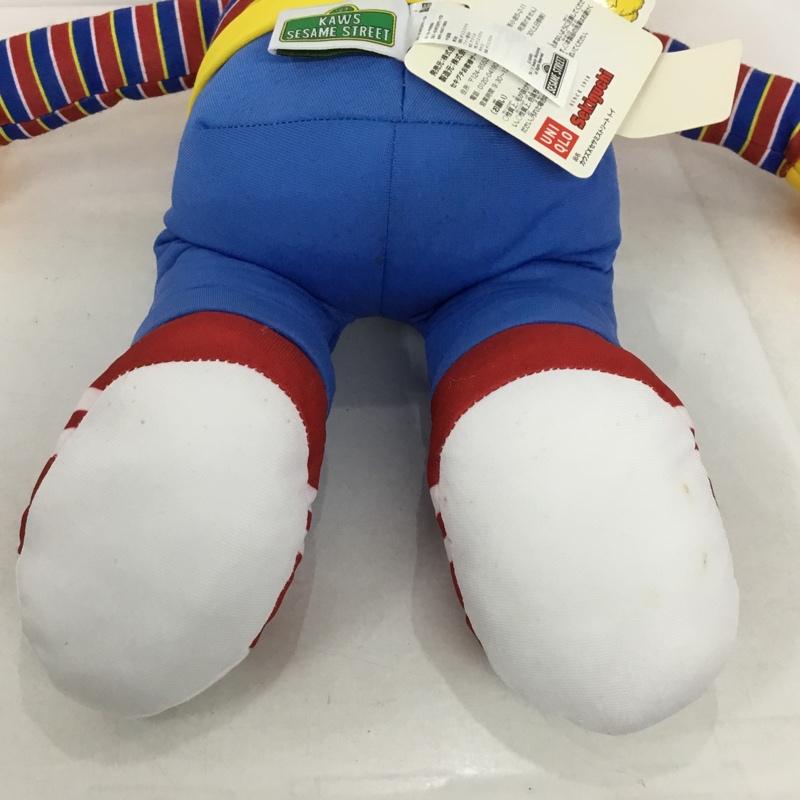 ユニクロ UNIQLO ファッション小物 ファッション小物 361-414923 KAWS x SESAME STREET ぬいぐるみ タグ付き アーニー キャラクター マルチカラー / マルチカラー / メンズ USED 古着 中古 10131794