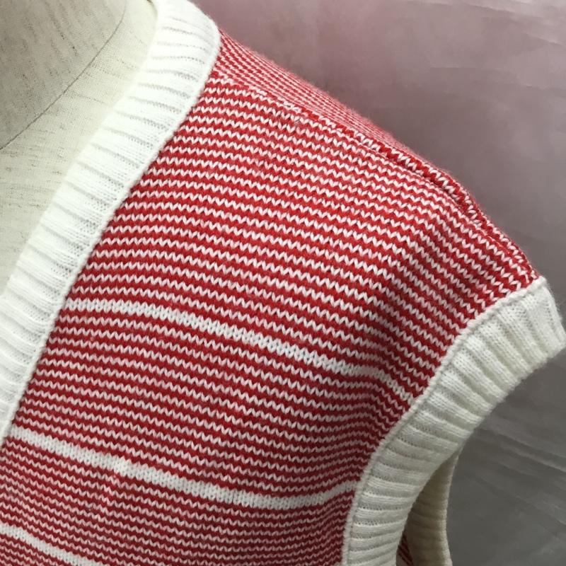 ラコステ LACOSTE ベスト ベスト ニットベスト ノースリーブニット Vネック 70s フランス製 4 プリント 白 / ホワイト / X 赤 / レッド / メンズ USED 古着 中古 10120697