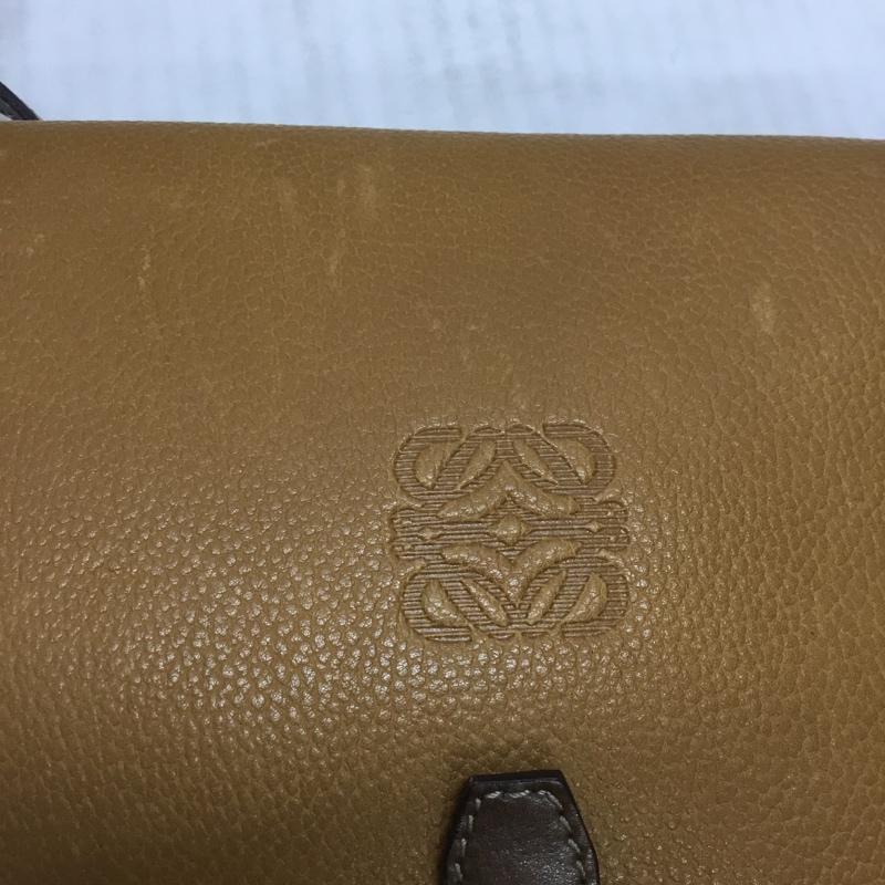 ロエベ LOEWE ショルダーバッグ ショルダーバッグ アナグラム ワンポイント 茶 / ブラウン / X キャメル / キャメル / レディース USED 古着 中古 10119109