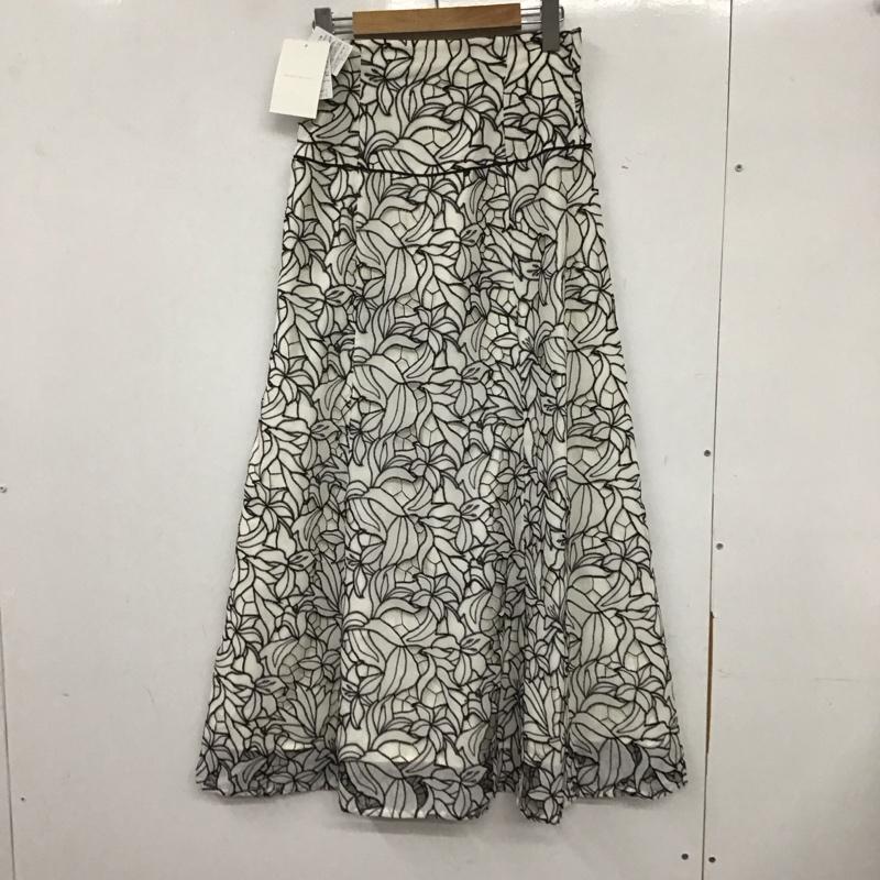 マーキュリーデュオ MERCURYDUO スカート ロングスカート 002220800101-02 カットワーク刺繍コルセットフレアスカート M 白 / ホワイト / レディース USED 古着 中古 10136826