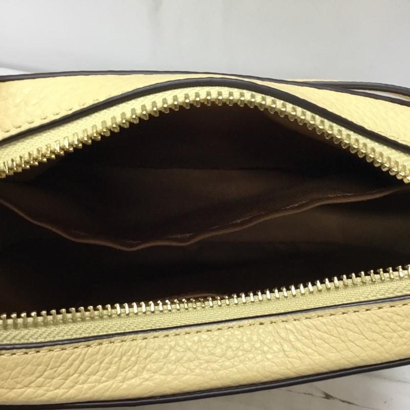 コーチ COACH ショルダーバッグ ショルダーバッグ 87734 ミニバッグ ロゴ、文字 ベージュ / ベージュ / レディース USED 古着 中古 10106342