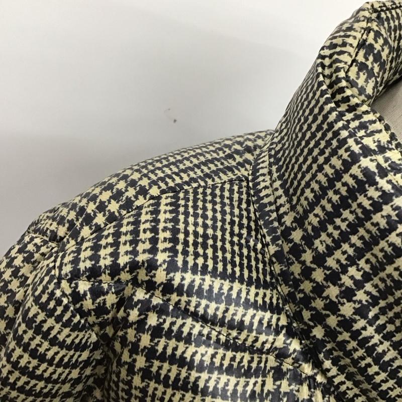 ユニクロ UNIQLO コート ダウンコート 217-079942 ウルトラライトダウンコート L チェック マルチカラー / マルチカラー / レディース USED 古着 中古 10124030