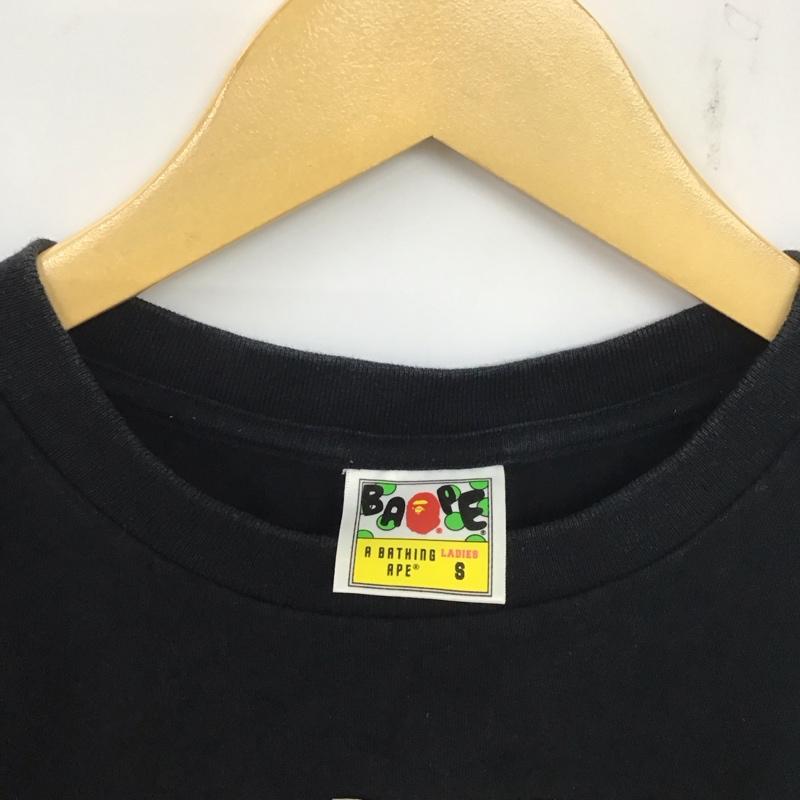 アベイシングエイプ A BATHING APE Tシャツ 半袖 001TEH302508X クルーネック S ロゴ、文字 黒 / ブラック / X 銀 / シルバー / レディース USED 古着 中古 10139155