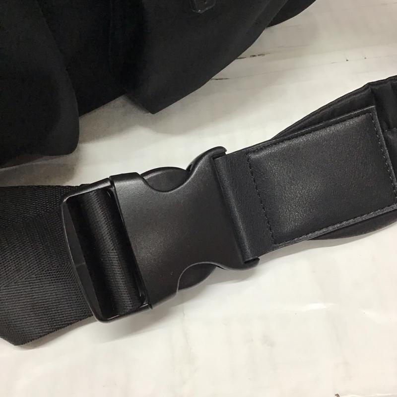 ジーナシス JEANASIS ショルダーバッグ ショルダーバッグ JS081370PD ナイロンベルトボディBAG 無地 黒 / ブラック / レディース USED 古着 中古 10117352