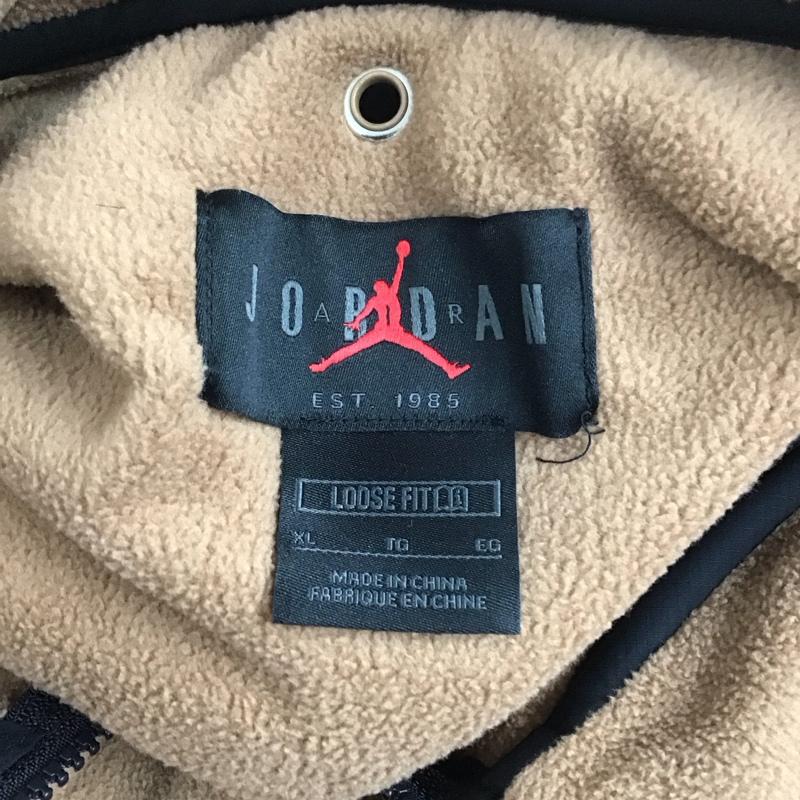 エアジョーダン AIR JORDAN ベスト ベスト ジップアップベスト ノースリーブカットソー スポーツウェア XL ロゴ、文字 黒 / ブラック / X 茶 / ブラウン / メンズ USED 古着 中古 10113653