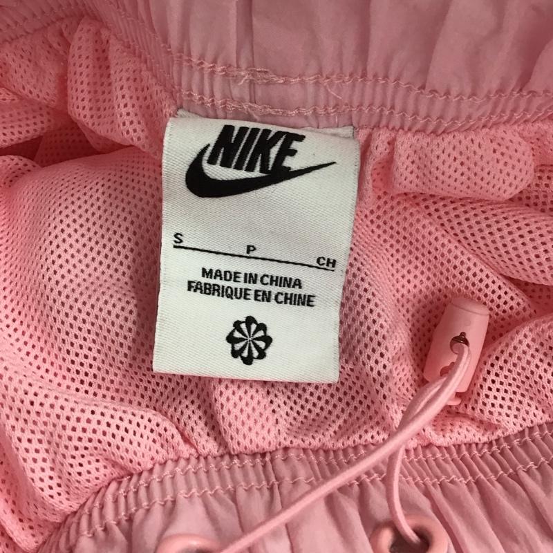 ナイキ NIKE パンツ ショートパンツ FN7219-690 NSW HR NCPS ウーブン ショート スポーツウェア S ロゴ、文字 桃 / ピンク / レディース USED 古着 中古 10112632