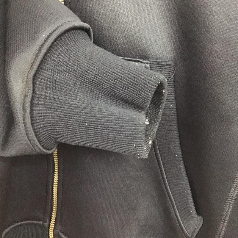 チャンピオン Champion パーカー 長袖 ジップアップパーカー 長袖パーカー カジュアルジャケット M ロゴ、文字 黒 / ブラック /  メンズ USED 古着 中古 10131527