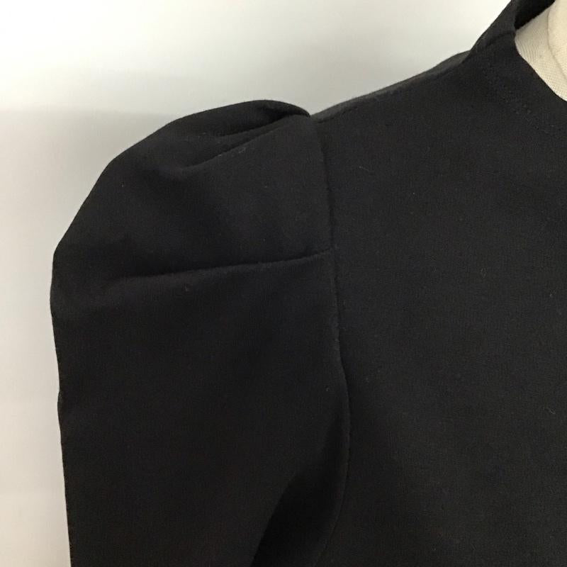 ナイロ nairo カットソー 長袖 LTP2210002 ストレッチパワーショルダートップス タグ付き S 無地 黒 / ブラック / レディース USED 古着 中古 10119389