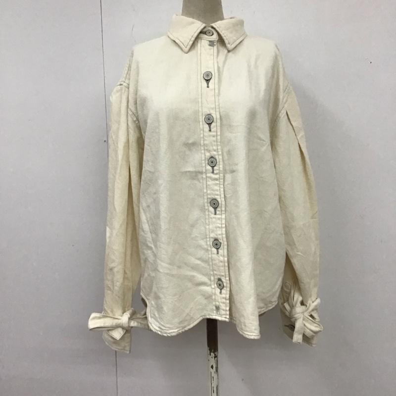 リーバイスレッド Levi s RED シャツ、ブラウス 長袖 長袖シャツ カラーシャツ 長袖カットソー 無地シャツ XS 無地 白 / ホワイト / レディース USED 古着 中古 10119448