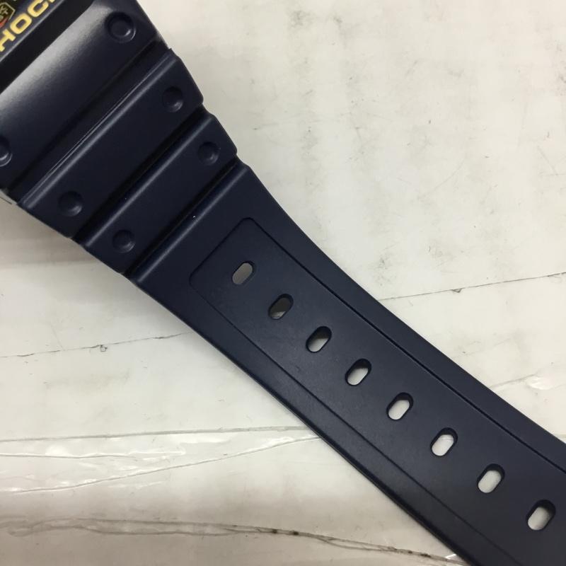 ジーショック G-SHOCK 腕時計 デジタル DW-5600RB 箱有 ロゴ、文字 紺 / ネイビー / メンズ USED 古着 中古 10106515