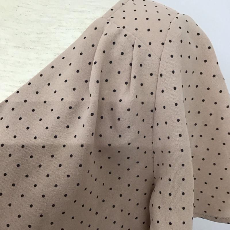 マジェスティックレゴン MAJESTIC LEGON シャツ、ブラウス 半袖 半袖シャツ ノーカラーシャツ 前ボタン Vネック S ドット マルチカラー / マルチカラー / レディース USED 古着 中古 10127451