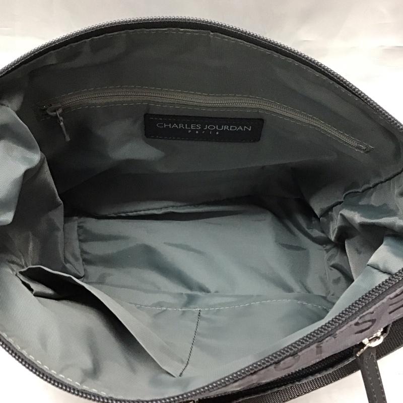 シャルルジョルダン CHARLES JOURDAN ショルダーバッグ ショルダーバッグ ロゴ、文字 灰 / グレー / レディース USED 古着 中古 10115839
