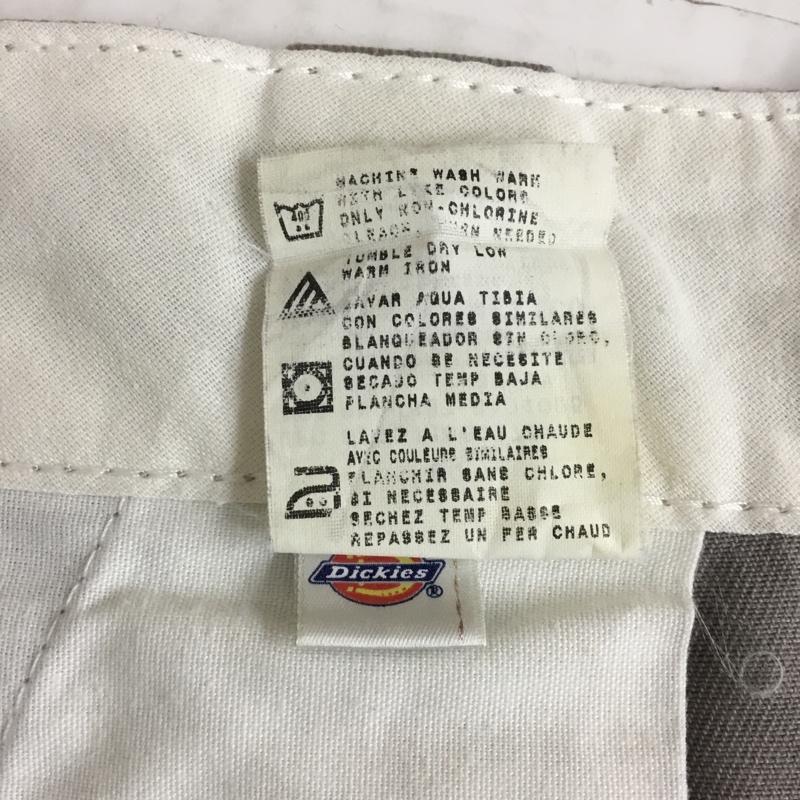 ディッキーズ Dickies パンツ ワークパンツ、ペインターパンツ ワークパンツ ワイドパンツ カジュアルパンツ センタータックパンツ 33インチ 無地 灰 / グレー / メンズ USED 古着 中古 10115637