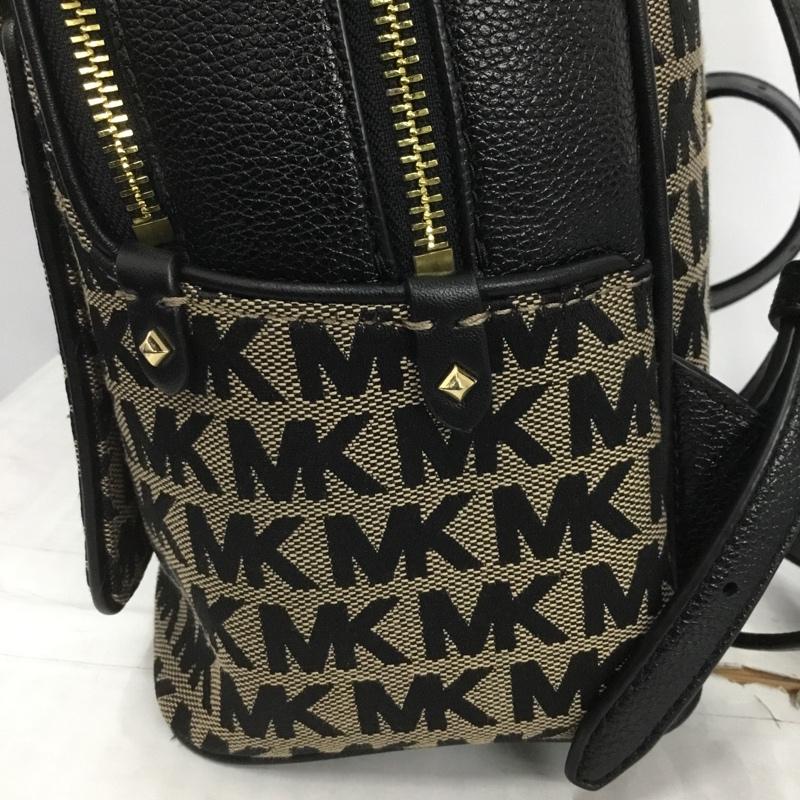 マイケルコース MICHAEL KORS リュックサック、デイパック リュックサック、デイバッグ 35F1G4AB2J ミニリュック ロゴ 総柄 黒 / ブラック / X 白 / ホワイト / レディース USED 古着 中古 10124182