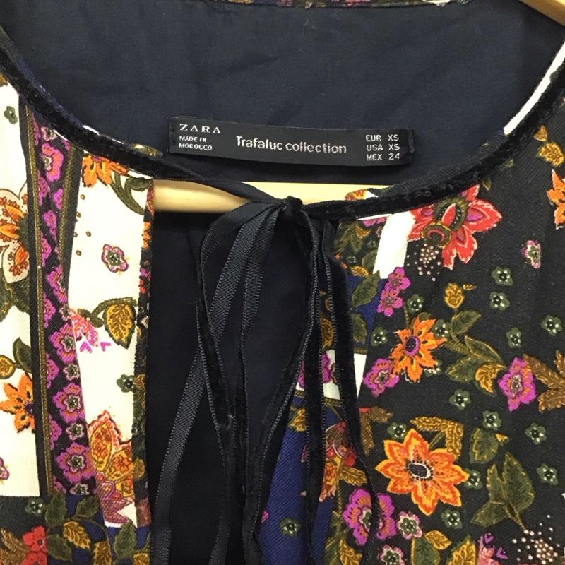 ザラ ZARA TRAFALUC ワンピース ロングスカート 長袖ロングワンピース Vネック フレアワンピース XS 総柄 マルチカラー / マルチカラー / レディース USED 古着 中古 10136022