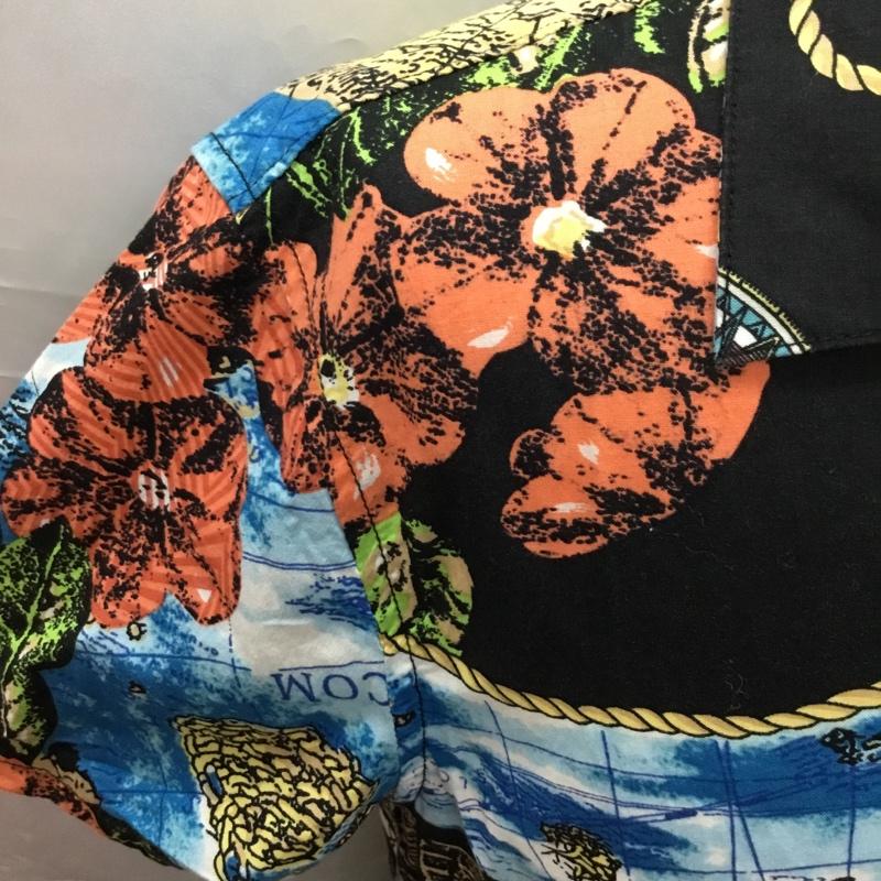 ボルコム VOLCOM シャツ、ブラウス 半袖 半袖シャツ カラーシャツ 半袖カットソー プリントシャツ S プリント マルチカラー / マルチカラー /  メンズ USED 古着 中古 10109001