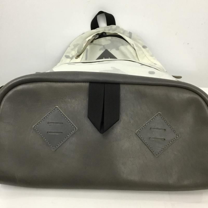 ザノースフェイス THE NORTH FACE リュックサック、デイパック リュックサック、デイバッグ A3G6P デイパック バックパック カモフラージュ柄・迷彩 白 / ホワイト / X 灰 / グレー / メンズ USED 古着 中古 10128071