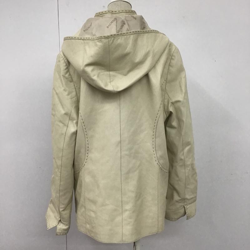 バルマン BALMAIN ジャケット、上着 ジャケット、ブレザー ラムレザージャケット フード付きジャケット 前ボタンレザージャケット アウター 無地 白 / ホワイト / レディース USED 古着 中古 10106282