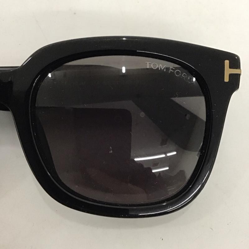 トム フォード TOM FORD めがね・サングラス サングラス 211 ロゴ、文字 黒 / ブラック / メンズ USED 古着 中古 10123329