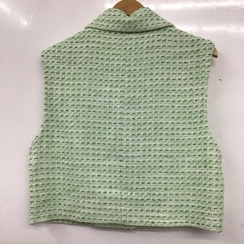 ザラ ZARA ベスト ベスト ベスト ノースリーブカットソー 前ボタン M 総柄 白 / ホワイト / X 緑 / グリーン / レディース USED 古着 中古 10136751