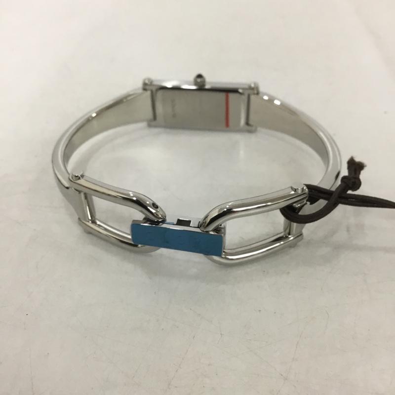 グッチ GUCCI 腕時計 アナログ(クォーツ式) YA015561 ダイヤモンド ロゴ、文字 銀 / シルバー / レディース USED 古着 中古 10134873