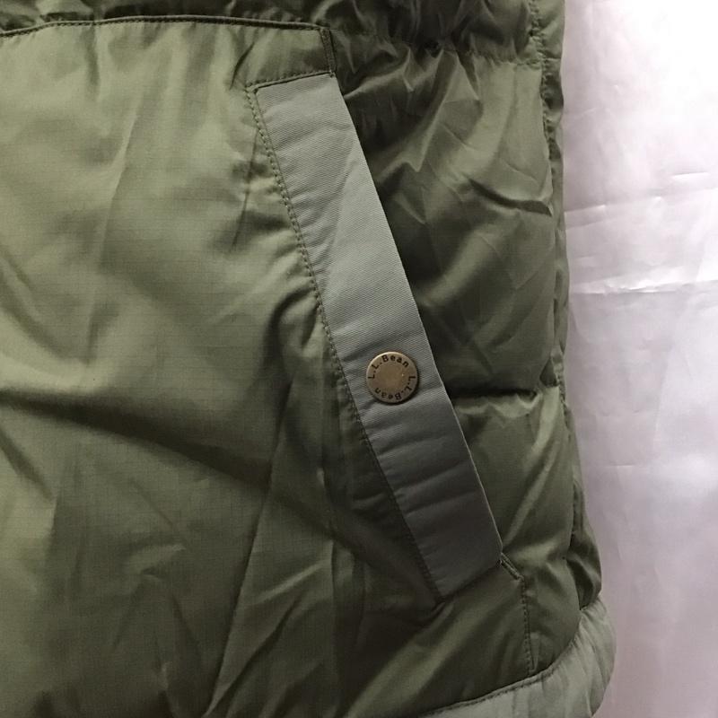 エルエルビーン L.L.Bean ベスト ベスト ジップアップベスト ダウンベスト ノースリーブカットソー S ロゴ、文字 カーキ / カーキ / メンズ USED 古着 中古 10110770