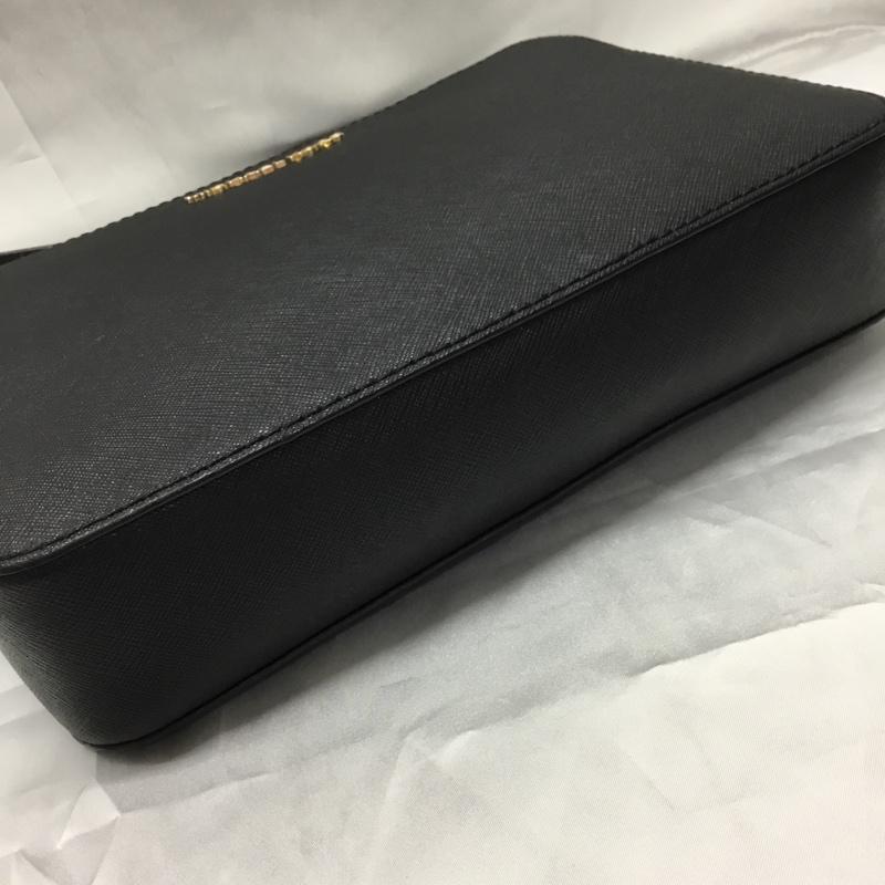 マイケルコース MICHAEL KORS ショルダーバッグ ショルダーバッグ 35TG8GTTC9L ロゴ、文字 黒 / ブラック / レディース USED 古着 中古 10110166