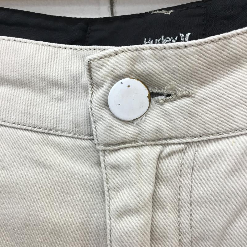 ハーレー Hurley パンツ ショートパンツ 34 ペイズリー アイボリー / アイボリー / X 黒 / ブラック / メンズ USED 古着 中古 10134499