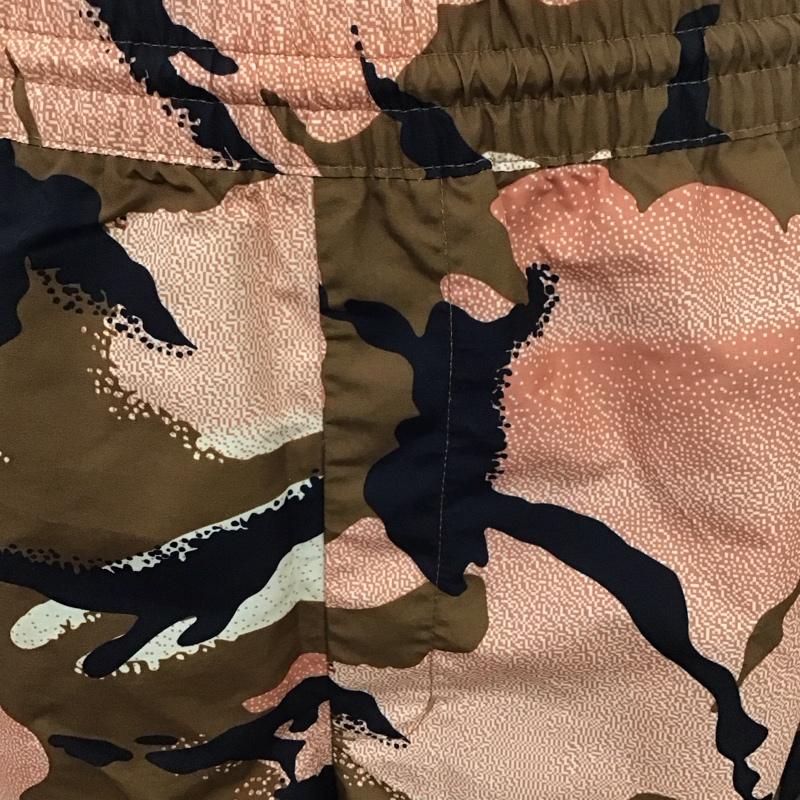 アディダス adidas パンツ ショートパンツ gp0836 DESERTCAMOAOPウーブンショーツ ハーフパンツ ショートパンツ プリント マルチカラー / マルチカラー /  メンズ USED 古着 中古 10123981